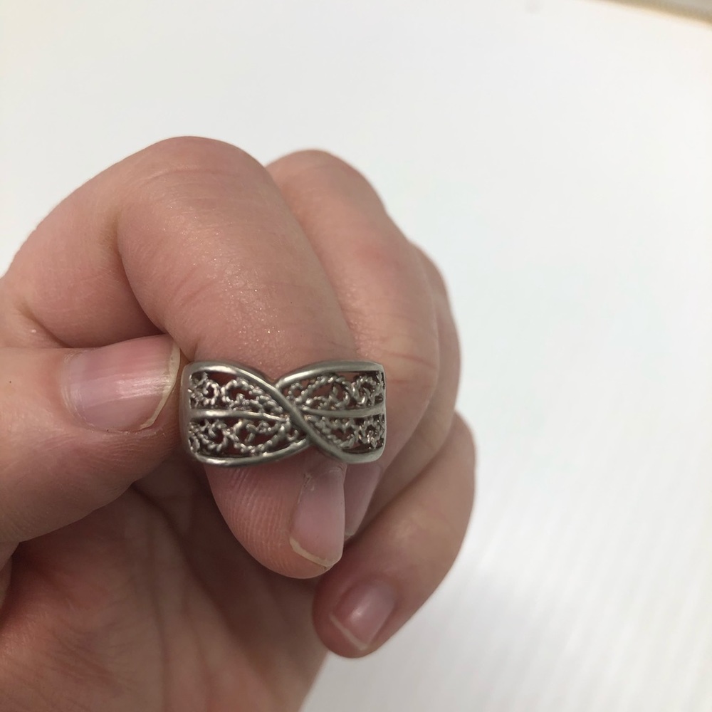 Sterling silver ring size 5.5 lot # 304